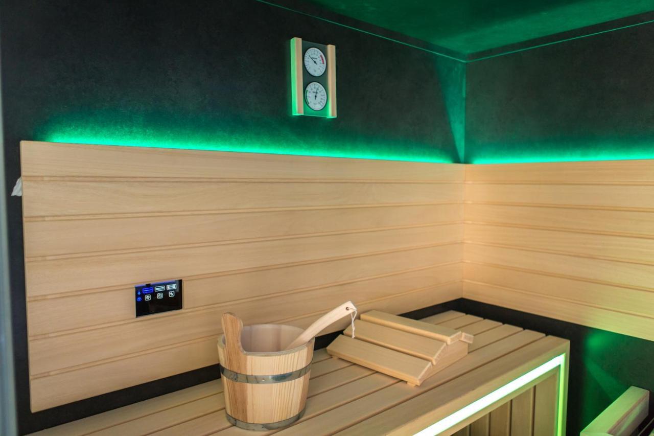 Galia Luxury